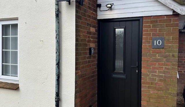 Stylish countryside 4bed cottage