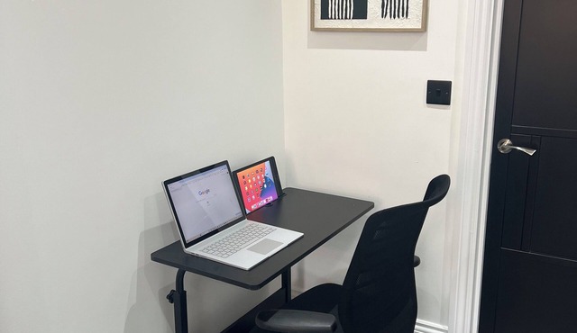 Stylish Flat in London, sleeps 4