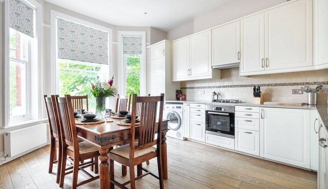 Stylish Hampstead Flat with Character and Charm