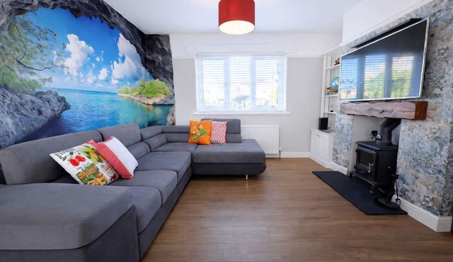 Stylish Skipton Retreat | Private Garden | Parking | Hiking | Yorkshire Dales