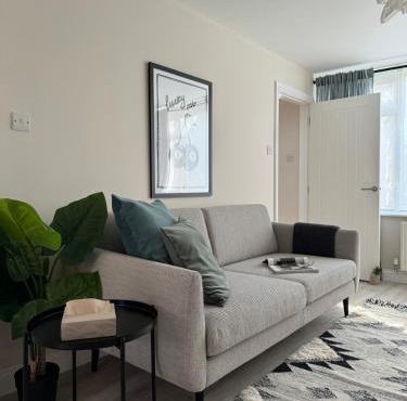 Stylish & spacious home in the Chilterns