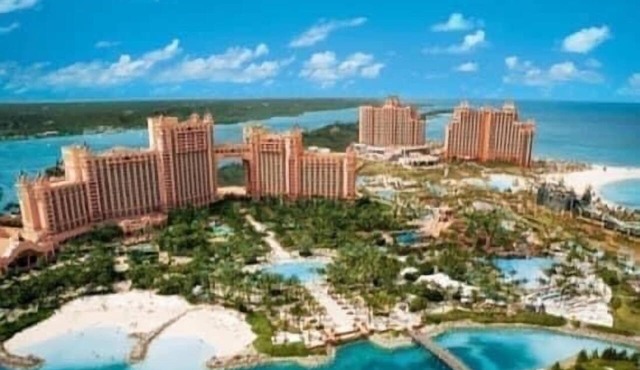 Summer Special Rates: Steps to Ocean, Patio, Pool