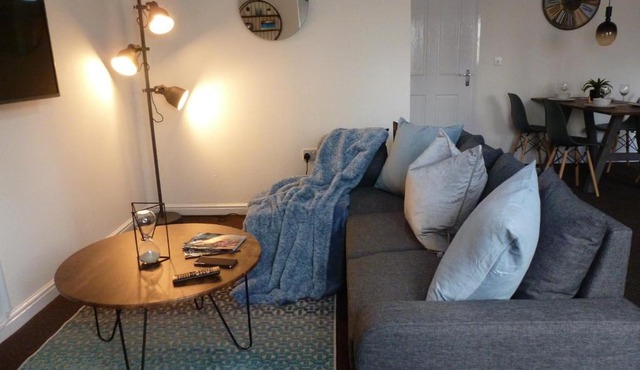 Sun Gardens Luxe 2 Bed 2 Bath Apartment