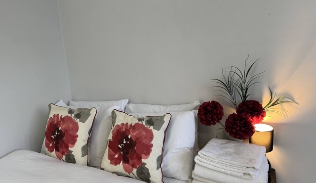 Surbiton Home-Free parking Surbiton Kingston upon Thames Surrey Greater LondonUK