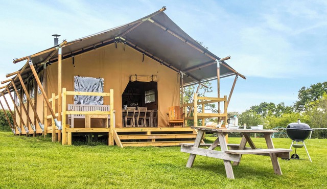 Swallow - Safari Tent - UKC8985