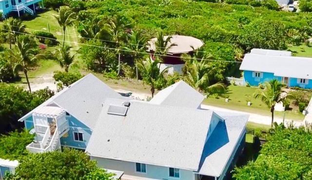 Sweet Merlot - A Family Rental with a Pool & walking distance to Twin beach