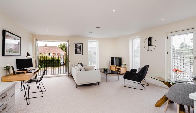 Tailored Stays - Science Park Apartments