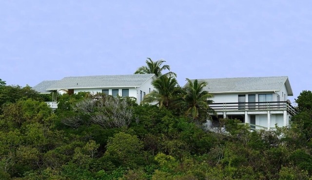 Tennis Villa 2 on Top of Breezy Hill