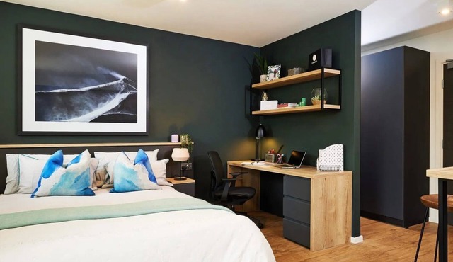 [TEST] 5 minutes to the theme park! Family-sized condo with game room & deck