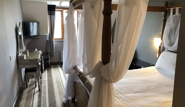 The Airman Hotel