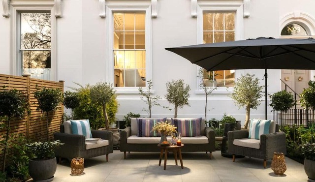 The Atelier A Stylish Cheltenham Hideaway for 4