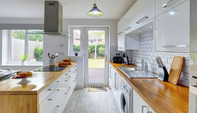 The Bernstein by SILVA | Stylish House with Garden & Parking