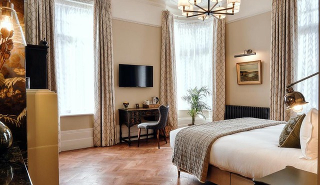 The Black Lion Pub & Boutique Guesthouse