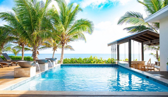 The Breakwater- HEATED POOL with Swim Up Bar on Sandy, Secluded Beach!