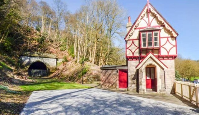 The Gate House, Oakamoor