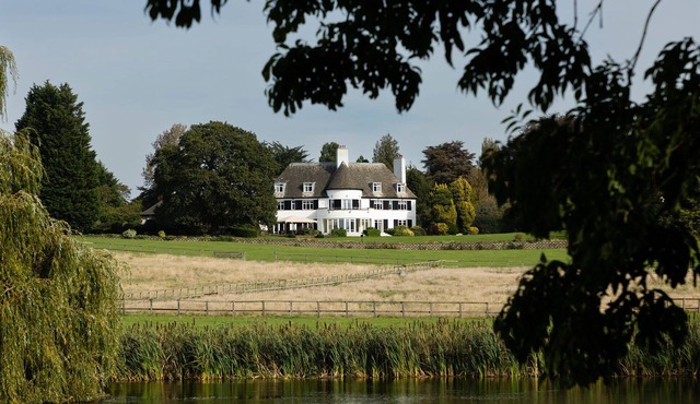 The House - Waresley Park Estate
