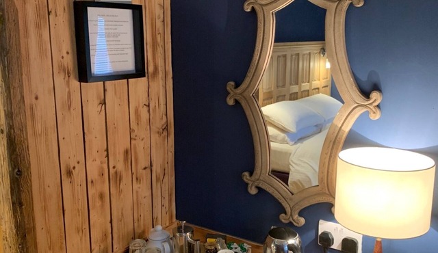 The Lodge at Hemingford Grey House