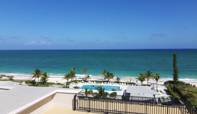 The Lookout - Coral Beach