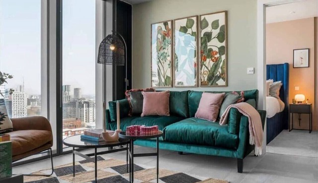 The Mercian 1 VI 2BDR | STUNNING CITY SKYLINE VIEWS! 24-Hour GYM | CINEMA room