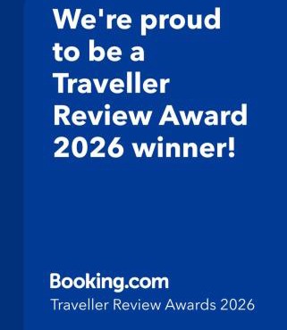 The Nest - Beautiful conservation home - 20m to town