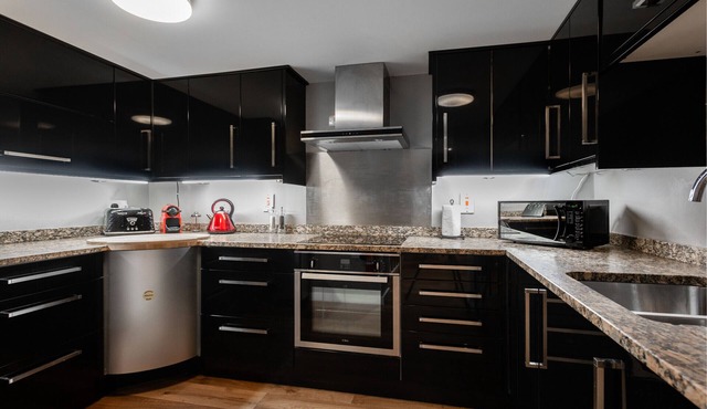The Norfolk Maisonette - Lovely 4BDR Mews Home in Paddington