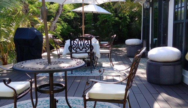 The Pilot House Boutique Suite #1 Rock Sound