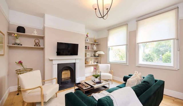 The River Cam Hideaway - Fabulous 6 Bdr House