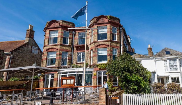 The Seaview Hotel And Restaurant