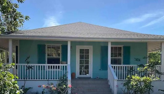 The Turquoise @ Hoopers Bay Beach