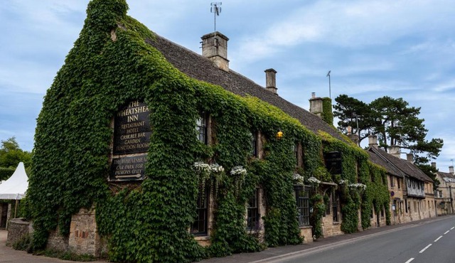 The Wheatsheaf Inn
