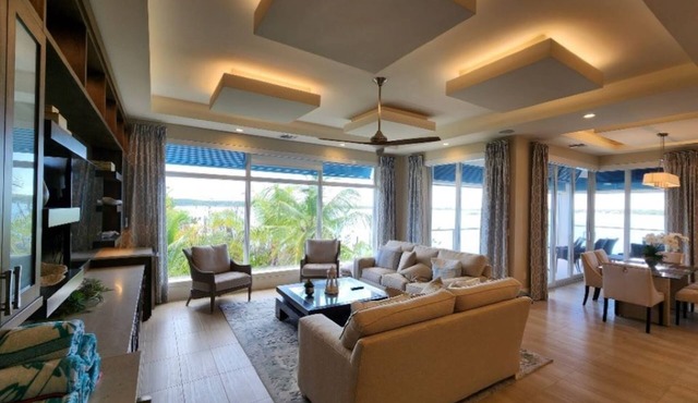 Three Bedroom Luxury Condo in Beautiful February Point