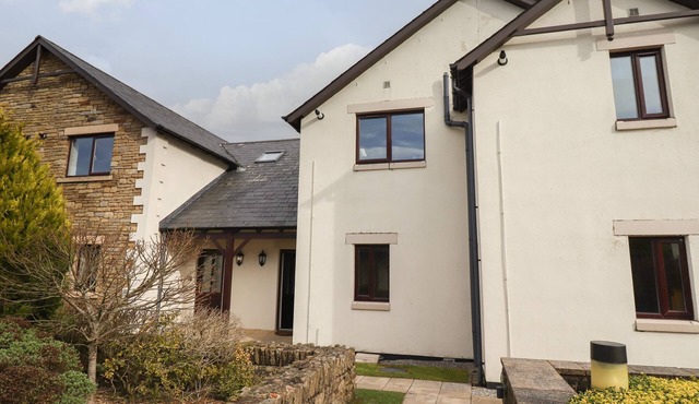 TILLY MINT COTTAGE, family friendly, with pool in Pooley Bridge