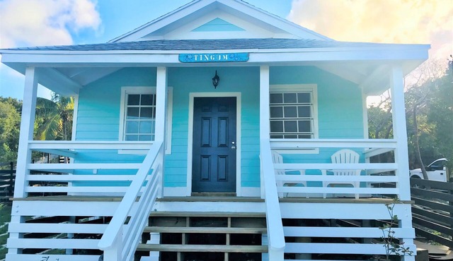 Ting'um is the Spot to Stay on BANKS ROAD