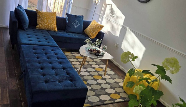 Tranquil Getaway in Wolverhampton - Perfect for Relaxation