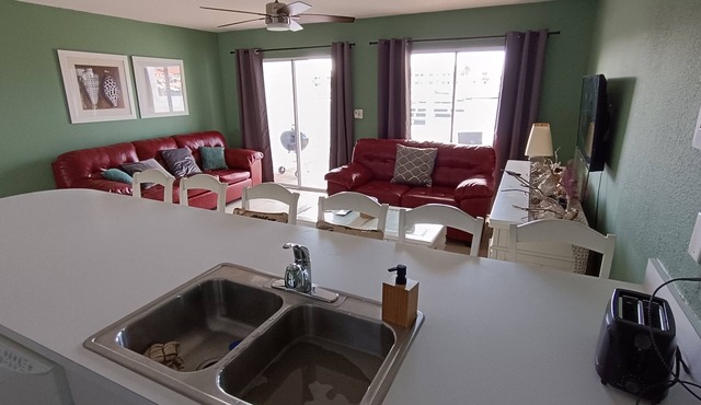 Tranquil Marina View Retreat: Unit 16F at Bimini Cove Resort and Marina
