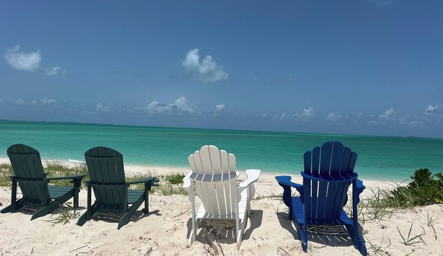 Turtle Cove is steps away from Paradise with private beach access. OCEANFRONT