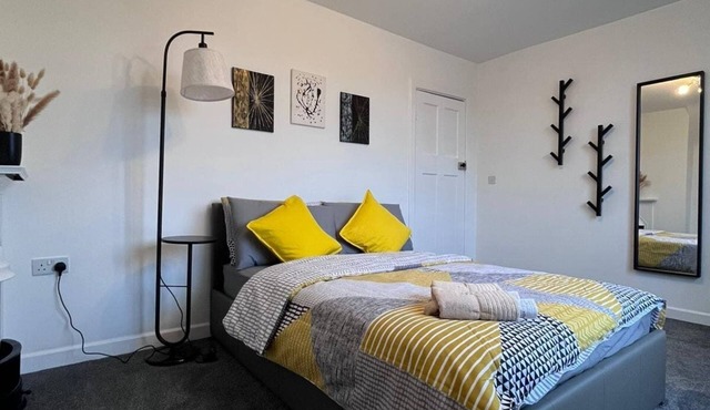 Two Bed Villa Notts for families and professionals