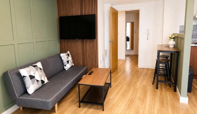 Two bedrooms flat - Manchester city centre