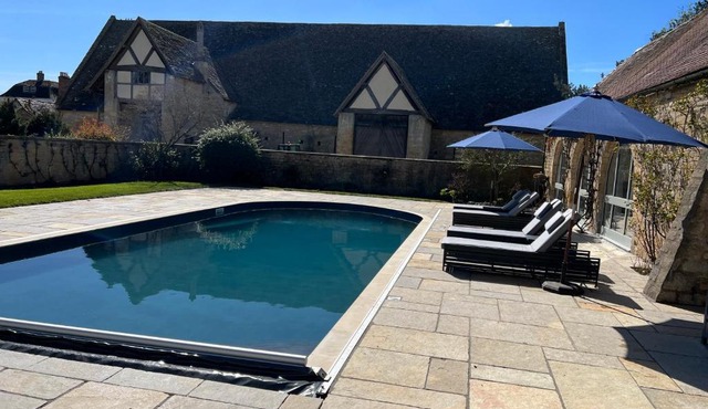 Two Cotswolds Cottages with Heated Pool