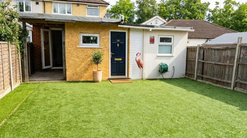 Two room Banglow