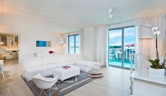 Two Spacious Family Suite w/Balcony and Kitchen | Beachfront Retreat