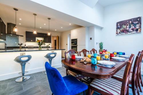 Two Waters 4bed Luxury Business and Retreat