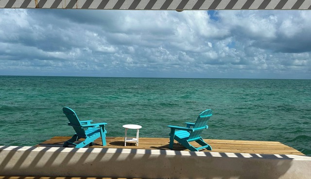 Unbelievable Ocean Front Property & Spacious 6-bedroom house in beautiful Nassau