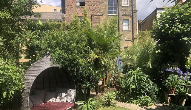 Upper Apartment in listed Georgian Town House in South Central London