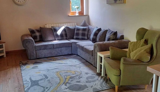 Upwood Lodge 6 (2 bedrooms, no hot tub)