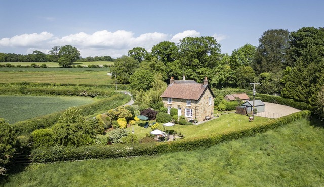 Virginia Cottage (4), Brandsby, Yorkshire