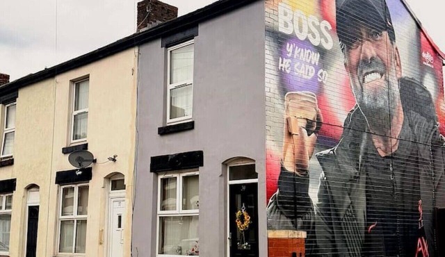 Walk to Anfield | Sleeps 6 | Free Parking