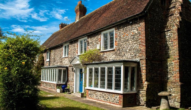 Walnut Tree House