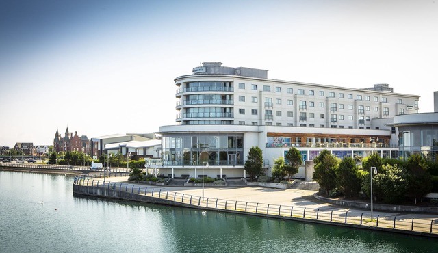Waterfront Southport Hotel