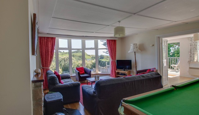 WATERSON, pet friendly, with open fire in Osmington